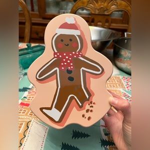 Christmas Gingerbread Man Cookie Tin